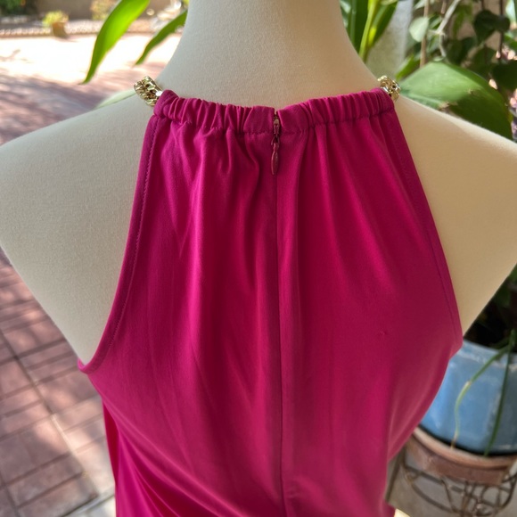 Michael Kors Fuschia halter top with chain neckline - Picture 8 of 9